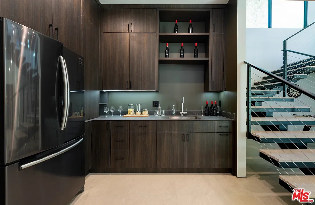 La Dulce Vida — Wet bar beside the stairs