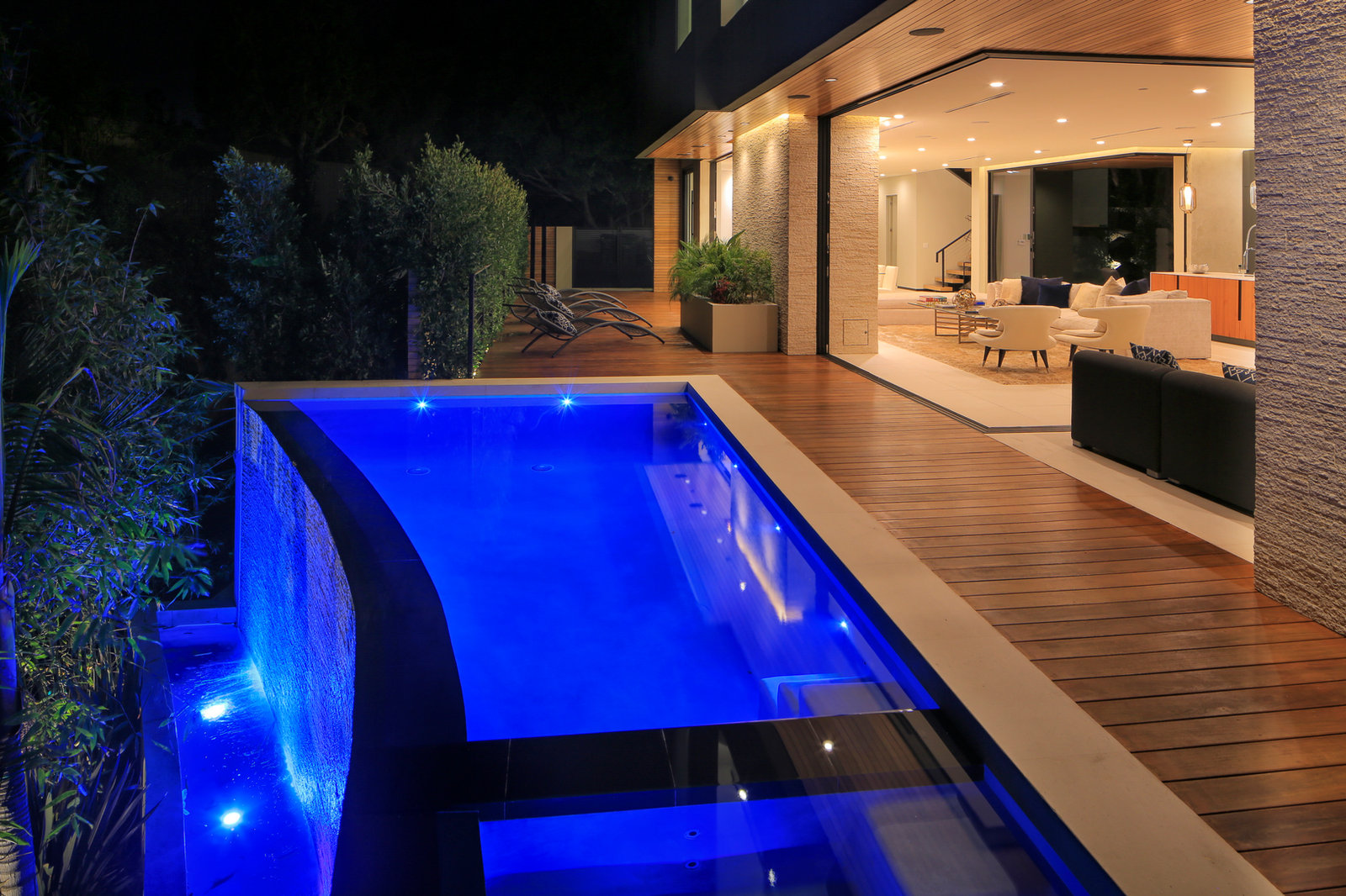 HollywoodLand — Pool beside the living terrace